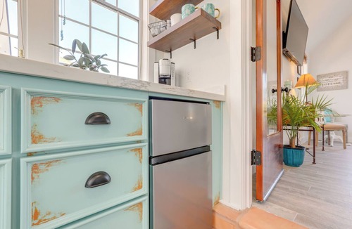 Sutter Creek Cottage | Steps to Sutter Creek: Chic Wine Country Cottage