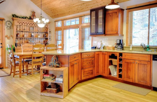 Yosemite West House | Strawberry Creek