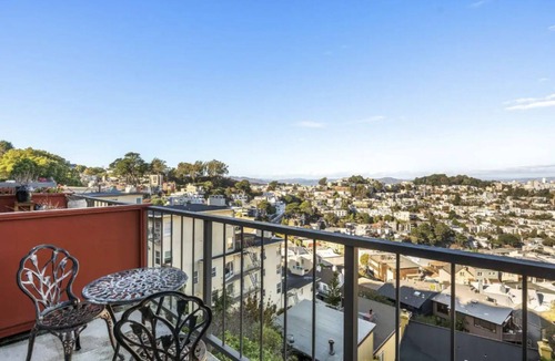 Eureka Valley Apartment | Stunning 2-Level Apt with Panoramic SF Views & Private Balconies