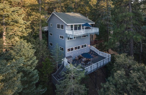 Arrowhead Villas House | Stunning lake view home w/pool table, foosball, pvt. gas grill - minutes to lake