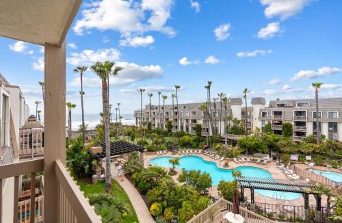 Townsite Apartment | Stunning Oceanview Penthouse | 2BR, Sleeps 6 | North Coast Village Resort