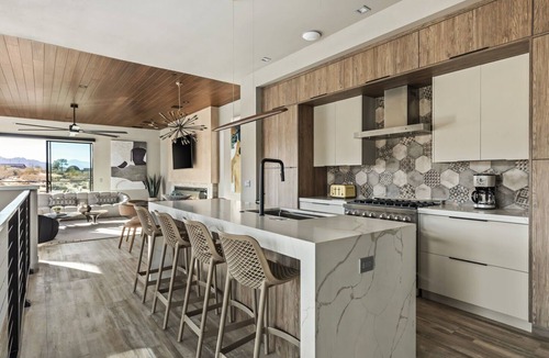 Panorama Heights House | Suncrest by Fieldtrip - JT Modern w Pool and Views