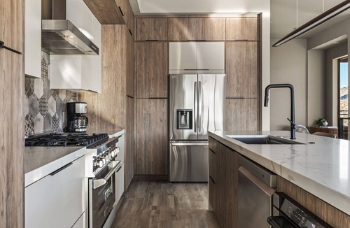 Panorama Heights House | Suncrest by Fieldtrip - JT Modern w Pool and Views