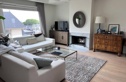 Cow Hollow Apartment | Sunny 3 Bedroom -Best San Francisco Neighborhood-Roofdeck w. Epic Views