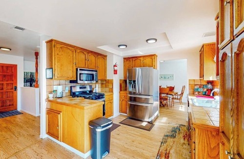 Nipomo House | Sunny home near downtown with patio, fireplace, grill, washer/dryer, & Roku