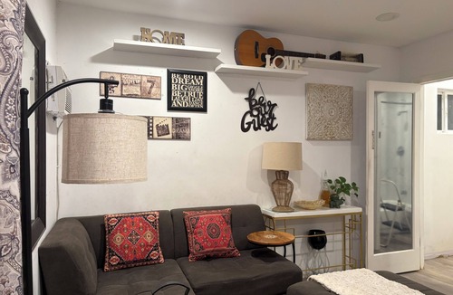 Tarzana Apartment | Swim and Stay in a Sweet Serene Studio - Tarzana in “The Valley”