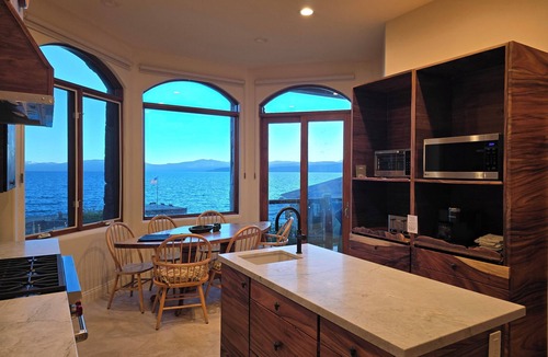 Brockway House | Tahoe luxury Brockway Springs Resort lakefront and heated pool year round