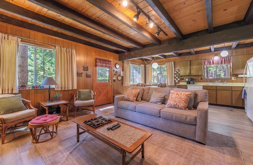 Homewood Ski Chalet | Tahoe Swiss Village Chalet, priv beach HOA pier, walk to beach!