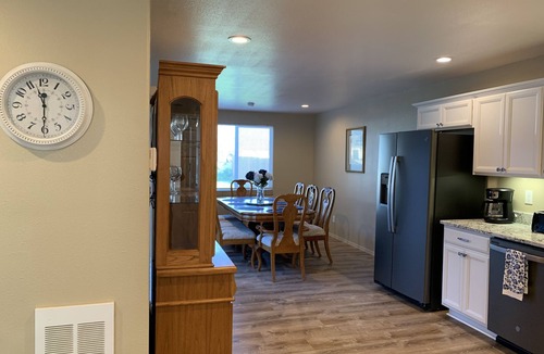 Crescent City House | Taylor II House, ocean view, close to everything