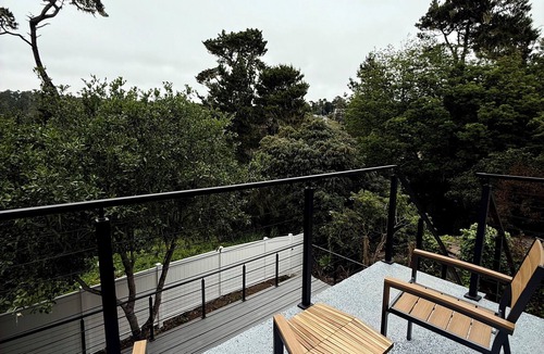 Park Hill House | The Coastal Hideaway - Charming Upgraded Home in Scenic Cambria