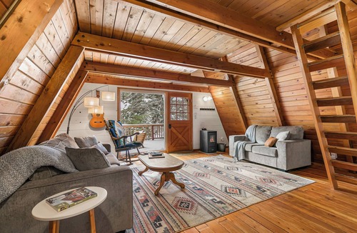 Klamath Falls Cabin | The 'Easy A' Cabin at Rocky Point- Stylish 1960's A-Frame
