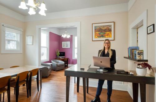 Western Addition Hotel | The Grove Inn