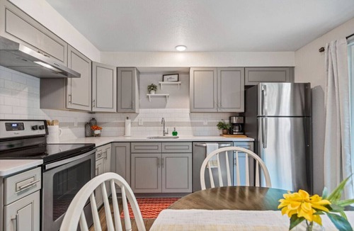 Spokane Valley Apartment | The Little Valley Hideaway