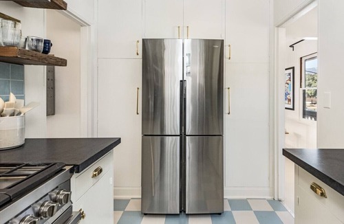 West Beach Apartment | The Marlowe Seaside Inn - Vintage Luxury at the Beach