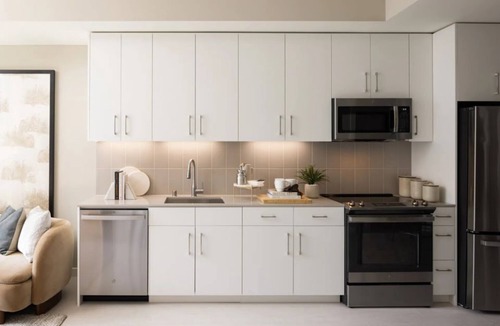 Heritage District Condo | The Martin 1BR Condo | Family Friendly & Relaxing Stay