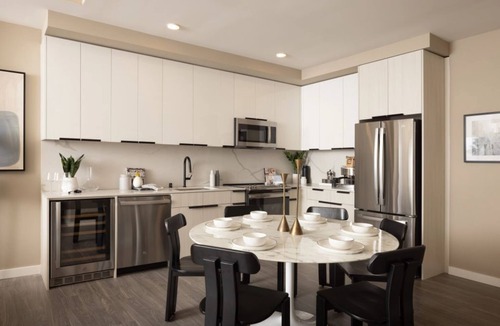 Heritage District Condo | The Martin 2BR Retreat | Hot Tub & Outdoor Pool