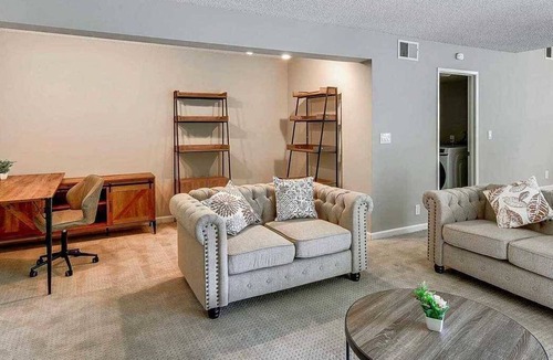 Almaden House | The Pearl on McAbee