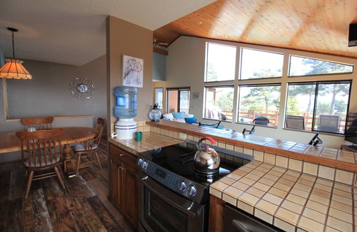 Gualala House | The perfect vacation rental in Gualala, CA. Month Long Vacation Rental (31+)