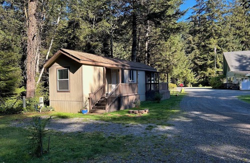 Klamath Cabin | The Tall Trees Cabin - 1-bedroom in Klamath, CA