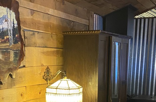 Cle Elum House | The Whiskey Shack