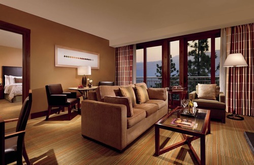 Truckee Resort | Three bedroom luxury villa on slopes of Lake Tahoe.