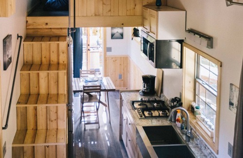 Idleyld Park House | Tiny Home in Umpqua National Forest