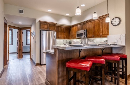 Woodwinds House | Townhome with 2 Decks, Hot Tub, Fireplace and Grill!