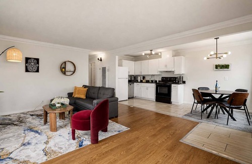 Pacifica Apartment | Tranquil 2BR with Coastal and Mountain Views in Pacifica Near Beach & SF