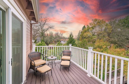 Cameron Park House | Tranquil Creek Haven: 3BR Kids & Pets Friendly, Near HW & Amenities Cameron Park