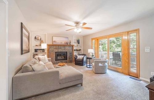 Ponderosa Palisades House | Truckee Mountain Retreat Family Friendly 3BR 2BA