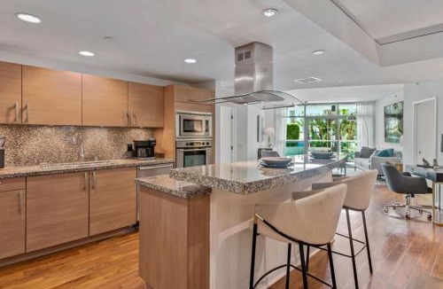 Marina del Rey Apartment | Two Bedroom Marina View Condo with Resort Amenities