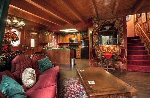 Crestline House | Unique, boutique couples getaway in the mountains - 90 mins from LA