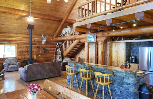 Tumtum House | UPDATED! Spokane River WATERFRONT, Boat launch, firepit, hot tub, privacy, views