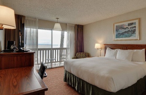 Burlingame Hotel | Vagabond Inn Executive San Francisco Airport