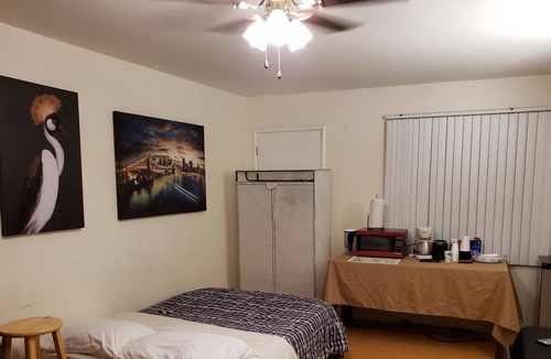 Willow Glen House | Valley Med SJ City College SAP Convention center 3bd 1ba