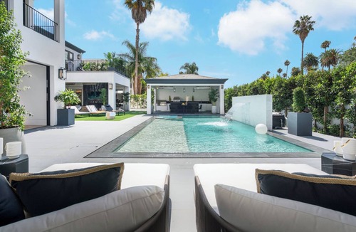 Beverly Hills Villa | Villa Ruya by LuxJB 🏆 Most Luxurious Mansion Rental in Beverly Hills
