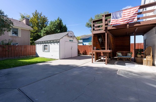 Carson City House | Vintage Gem 5-minute walk to Downtown Carson City! 25 minute drive to Lake Tahoe