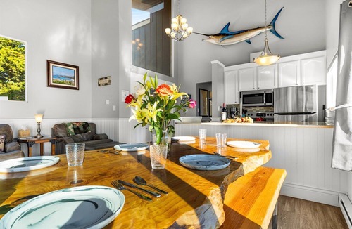 Sereno del Mar House | Walk to Beach! Sonoma Coast~Game Room & Dog~Friendly~Bodega Bay Beach House