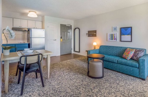 Oyster Point Hotel | Waterfront Suite | 1 Queen Bed | Free Breakfast | Near San Francisco Airport