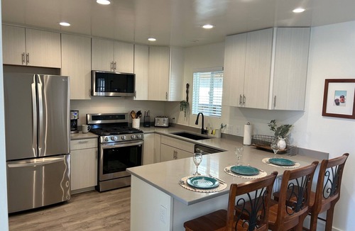 Grover Beach Apartment | West End Grover Beach 2 bed 1 bath unit. Blocks to beach. Outdoor living space!