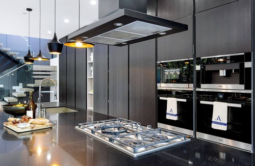 Melrose House | West Hollywood Gem w/Pool, Hot Tub & Fire Pit Near Melrose Ave
