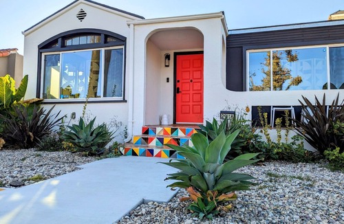 Los Angeles House | World Cup LA Family Home near SoFi, USC & Culver