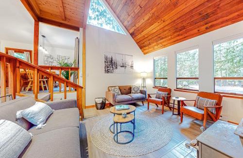 Warnick House | Year-Round Adventure! 'Glacier Getaway' in Deming