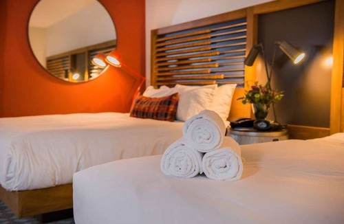 Live Oak Hotel | Your Private Nature Getaway: 2 Suites w/Resort View | Family Ready Stay
