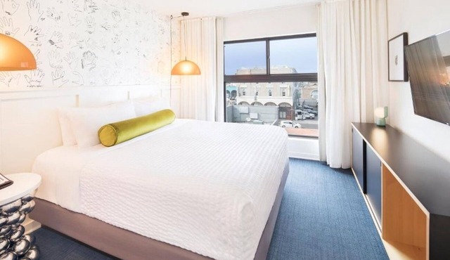 2 Chic Ocean-View Escape Near Venice Beach Boardwalk | FREE Breakfast included