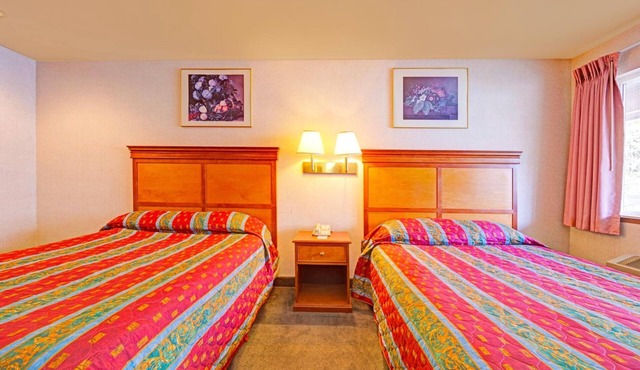 2 Tranquil Units Near Columbia River Gorge | Skamania County Fairgrounds - 0.7mi