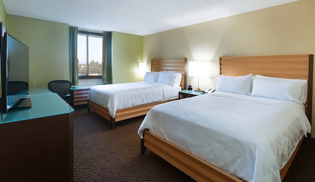 4 Captivating Units, Minutes’ Drive from San Jose McEnry Convention Center