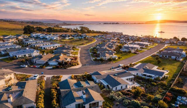 5 STAR Coastal Getaway Hot Tub Heart of Bodega Bay –High Tide Haven