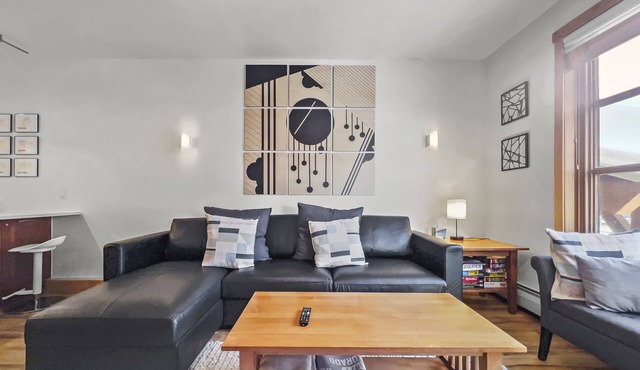 Amazing Condo Right in Center Village! 3 Outdoor Hot Tubs PP225