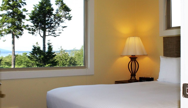 Anacortes Ship Harbor Inn